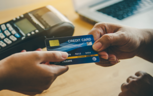 What does 0% interest, or APR, mean on a credit card?