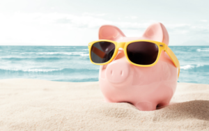 Which banks offer free travel insurance?
