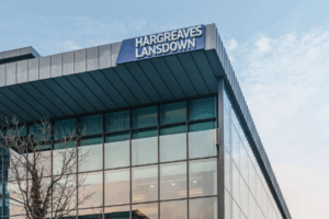 Hargreaves Lansdown overhauls fees, but many rivals still cheaper