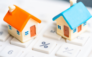 Mortgage rates start to fall as lenders announce cuts 